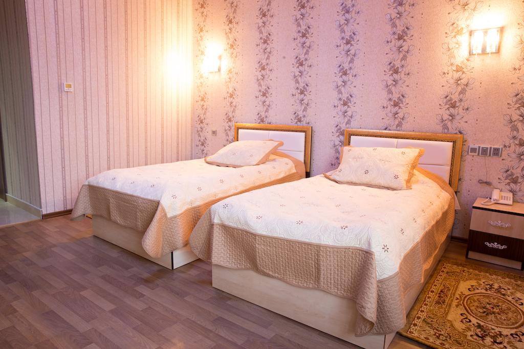 Cinema Boutique Hotel กันจา ภายนอก รูปภาพ