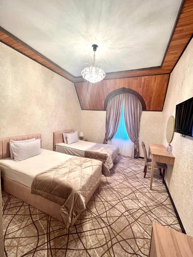 Cinema Boutique Hotel กันจา ภายนอก รูปภาพ