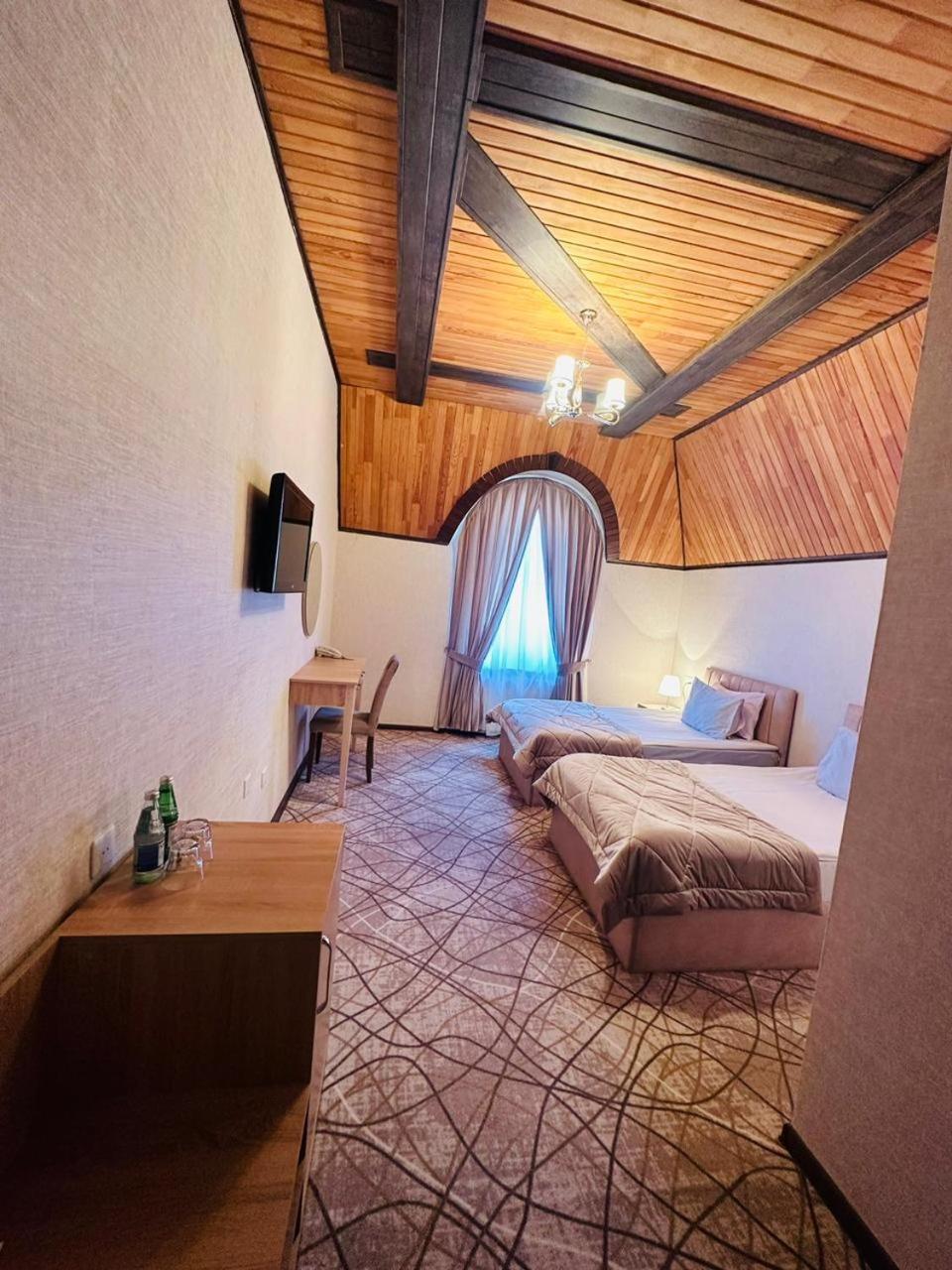 Cinema Boutique Hotel กันจา ภายนอก รูปภาพ